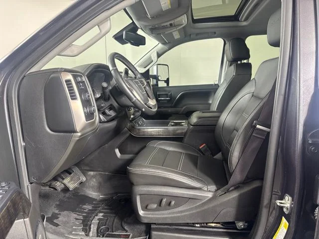 Used 2016 Iridium Metallic GMC Denali image 11