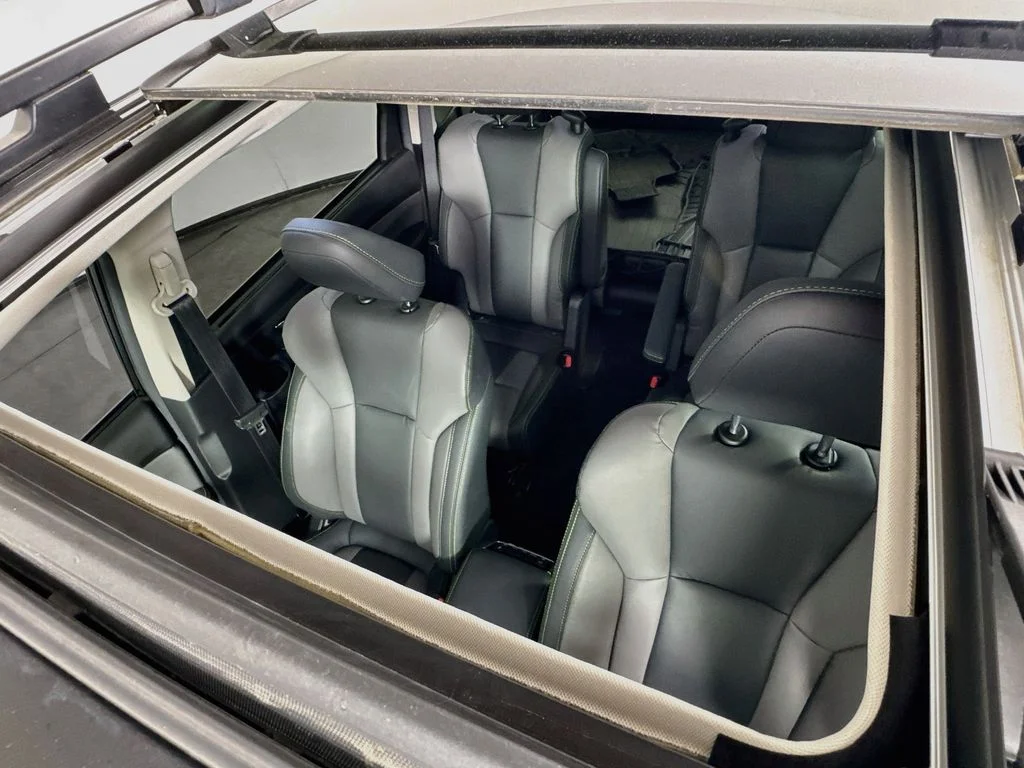 Used 2023 Black Subaru Onyx Edition image 26