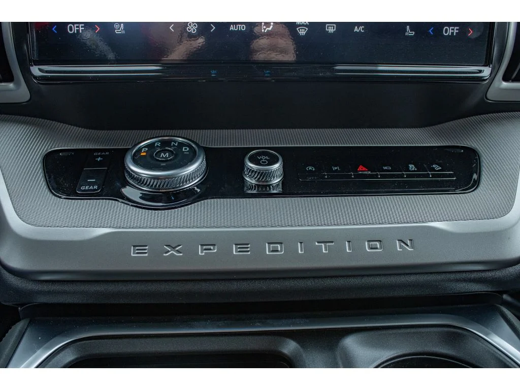 New 2026 GLACIER GRAY METALLIC Ford Active image 33