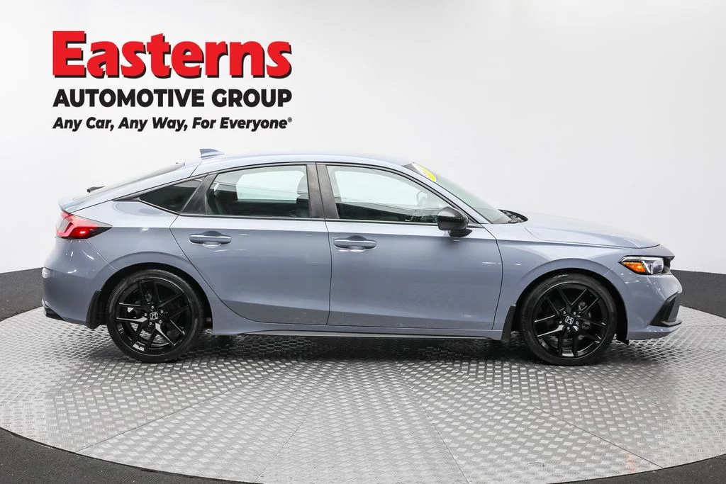 Used 2024 Gray Honda Sport image 4