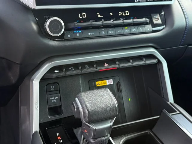 Used 2024 Silver Toyota Platinum image 20