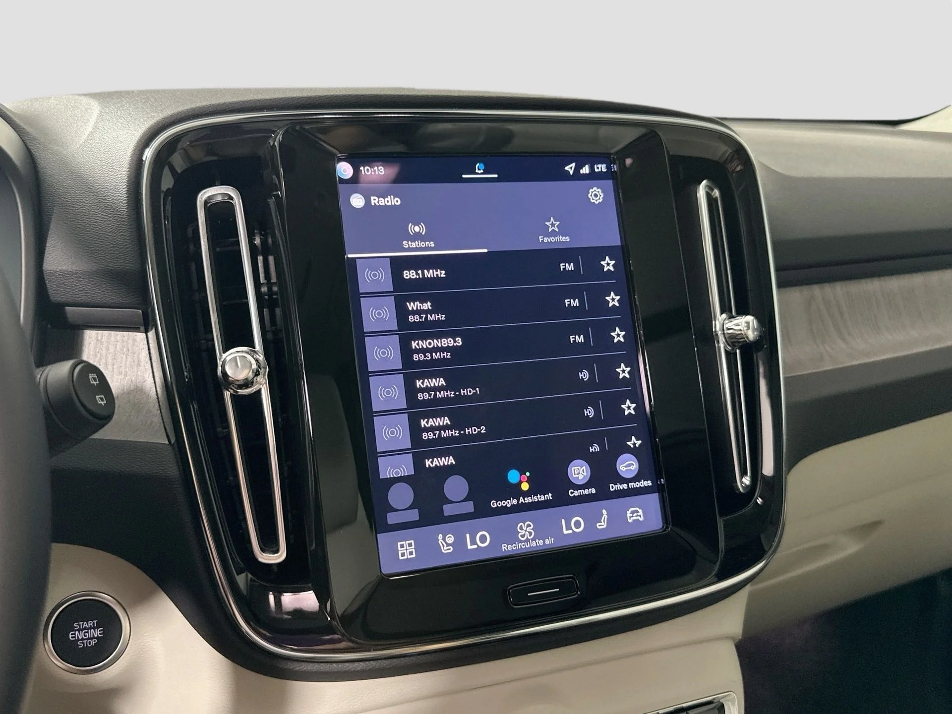 2026 Volvo XC40 Ultra - Photo 14