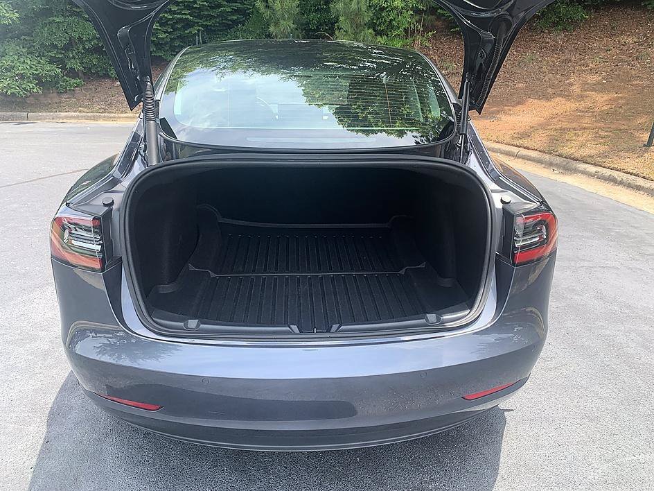 Used 2022 Midnight Silver Metallic Tesla Long Range image 23