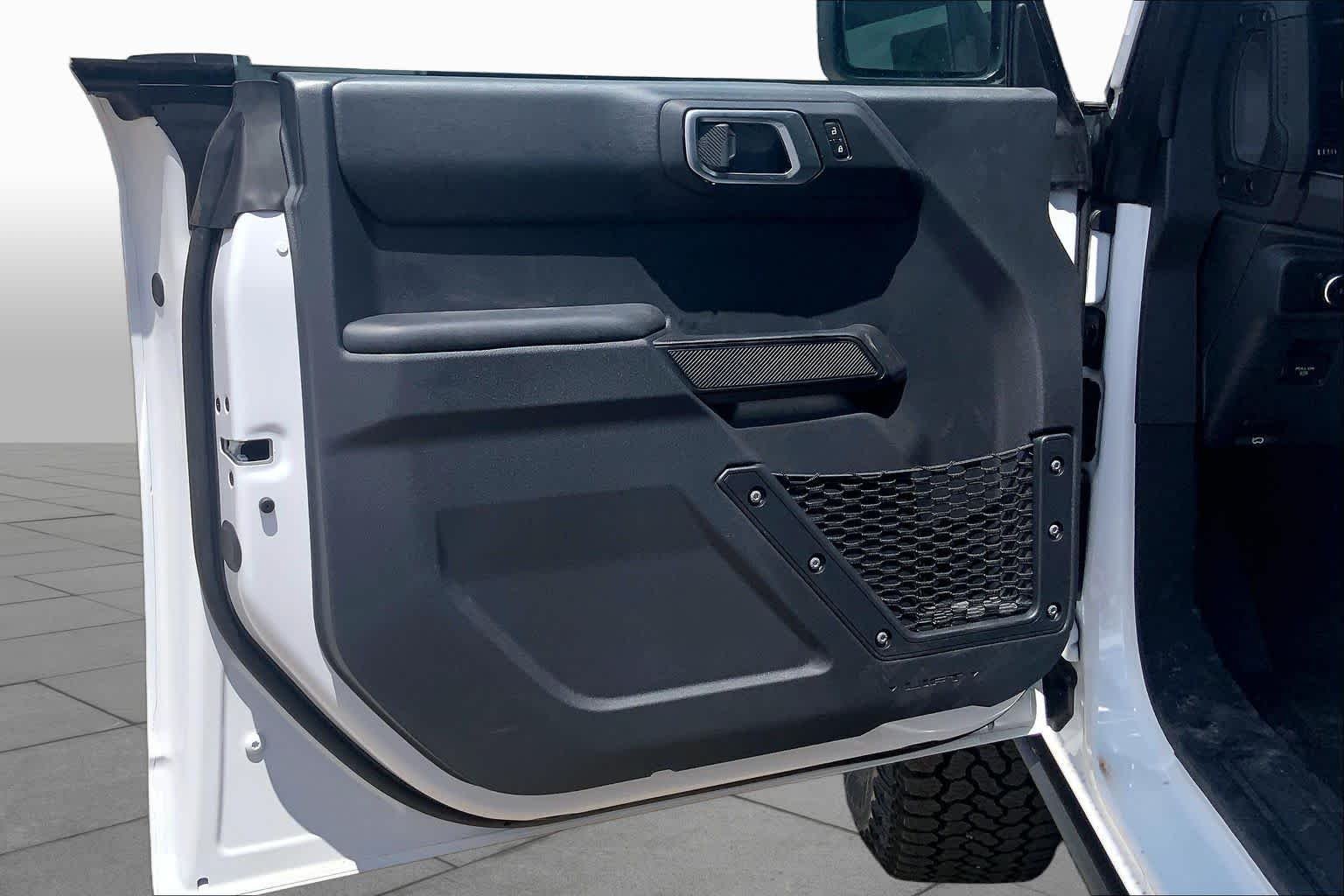 New 2026 Oxford White Ford Badlands® image 10