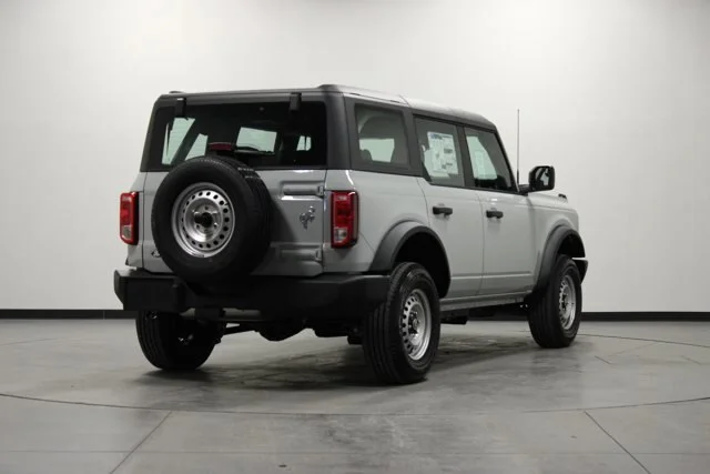 New 2026 Avalanche Ford Base image 27