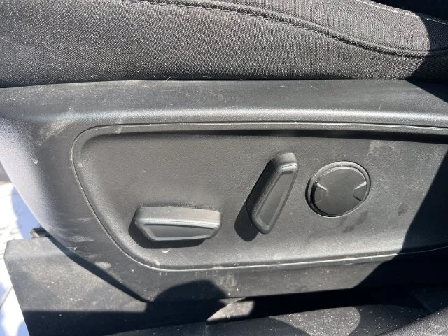 Used 2023 Gray Ford Active image 35