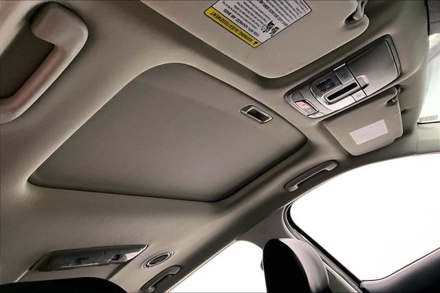 2025 Kia Telluride S - Photo 19
