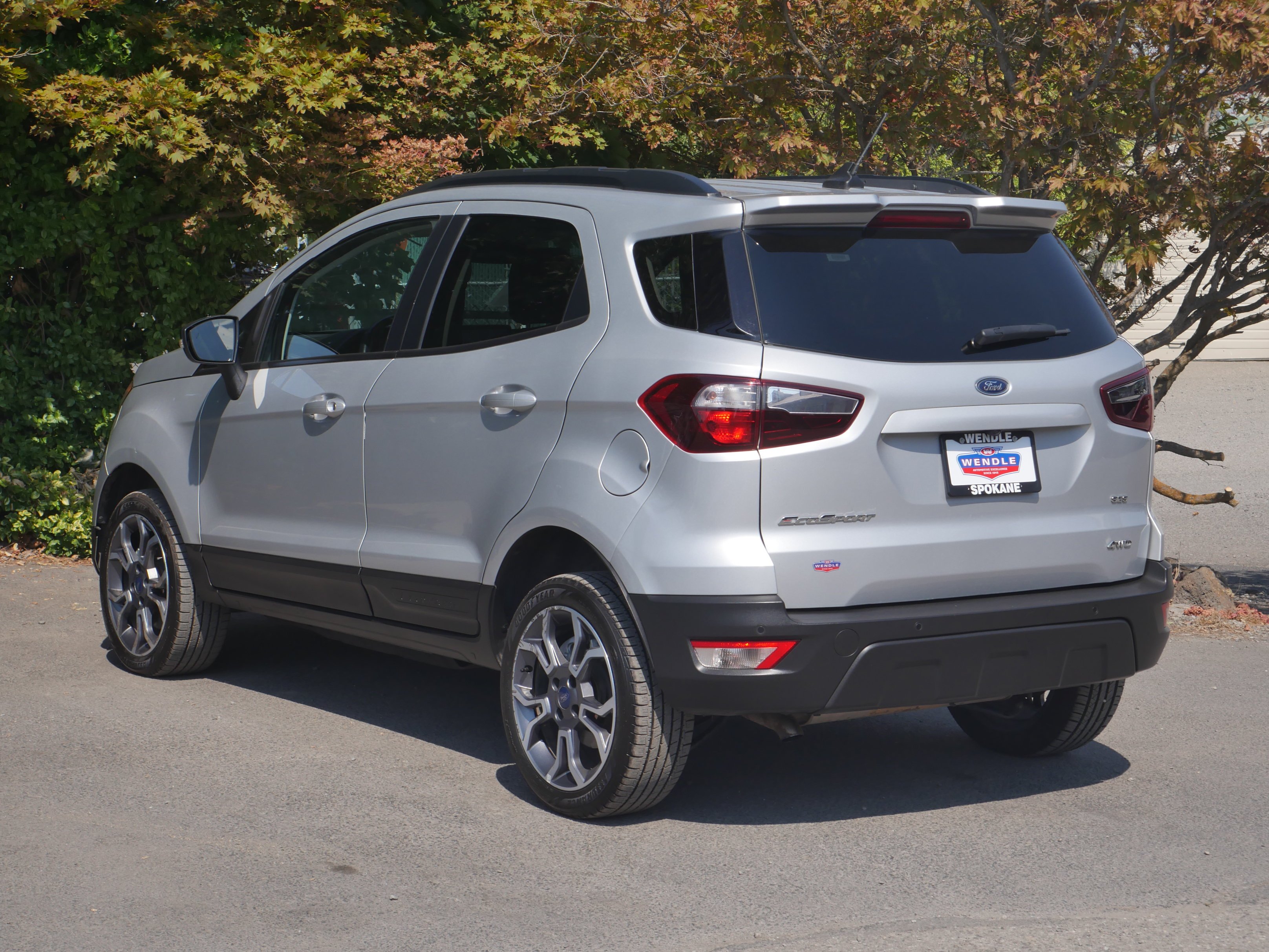 Used 2020 Moondust Silver Metallic Ford SES image 18