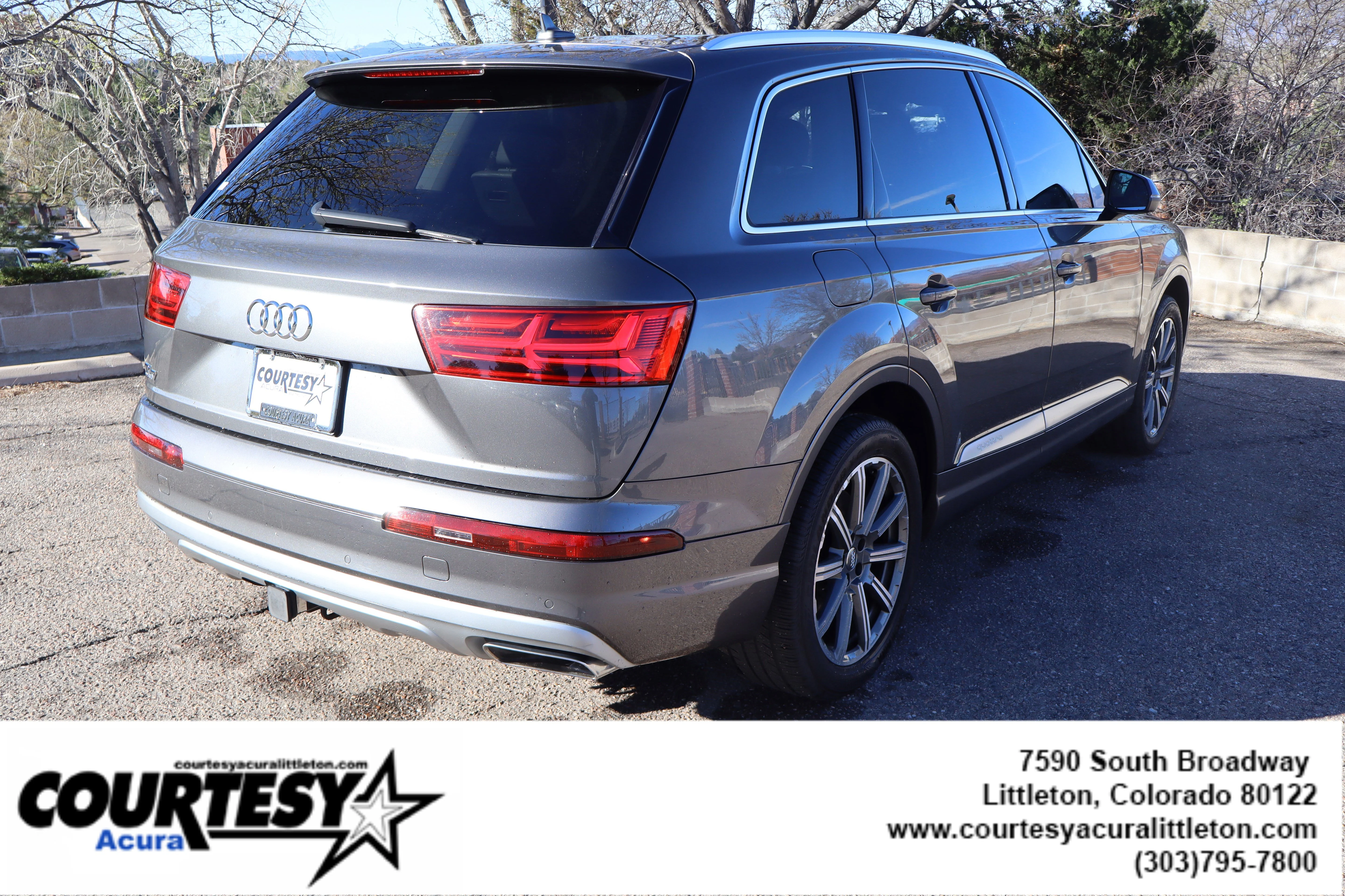 Used 2019 Gray Audi  image 6