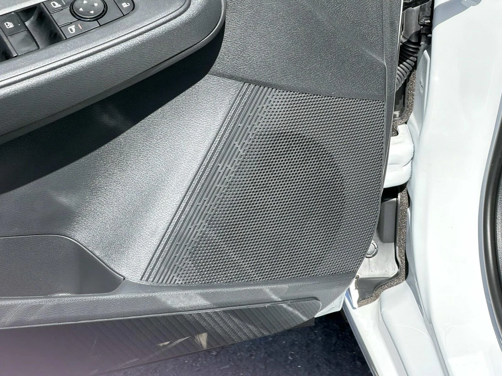 New 2027 FRESH POWDER Nissan SV image 21