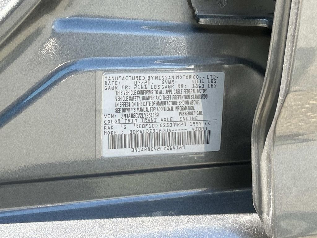 Used 2020 Gray Nissan SV image 10