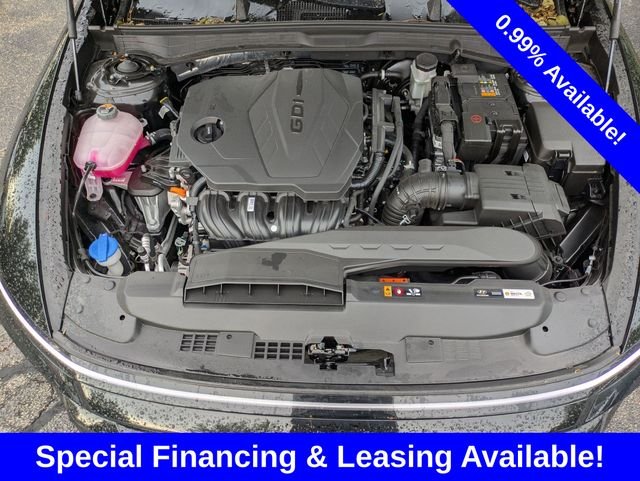 Used 2026 Black Hyundai SE image 27
