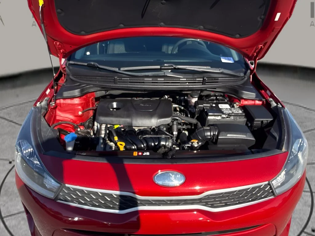 Used 2019 Red Kia S image 25