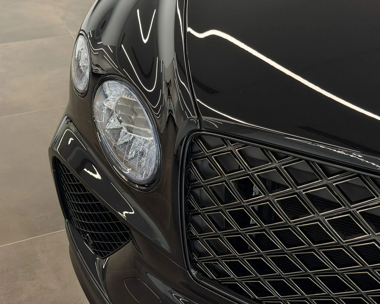 New 2027  Bentley  image 70