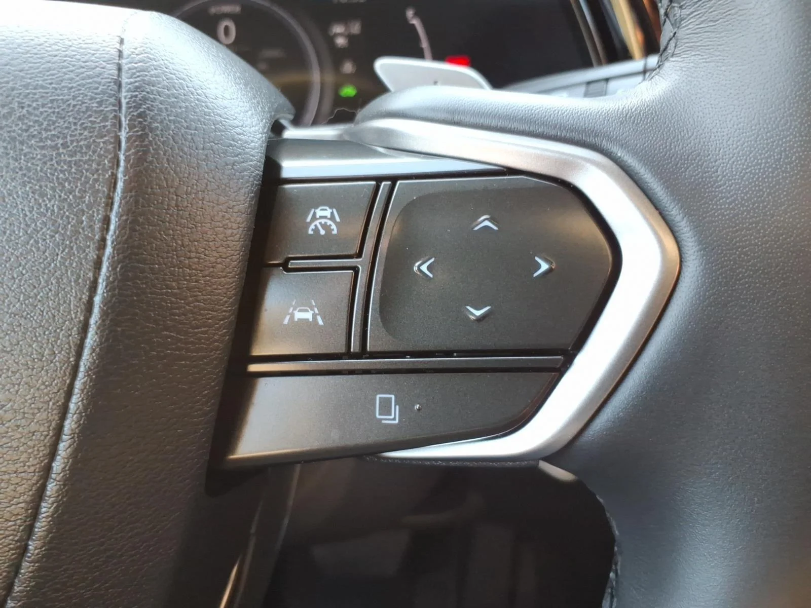 Used 2024 Cloudburst Gray Lexus RX 350h Luxury image 16
