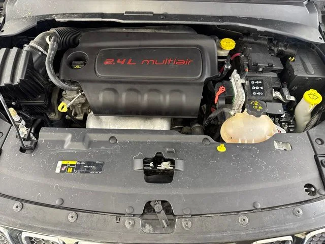 Used 2018 Blue Jeep Sport image 30