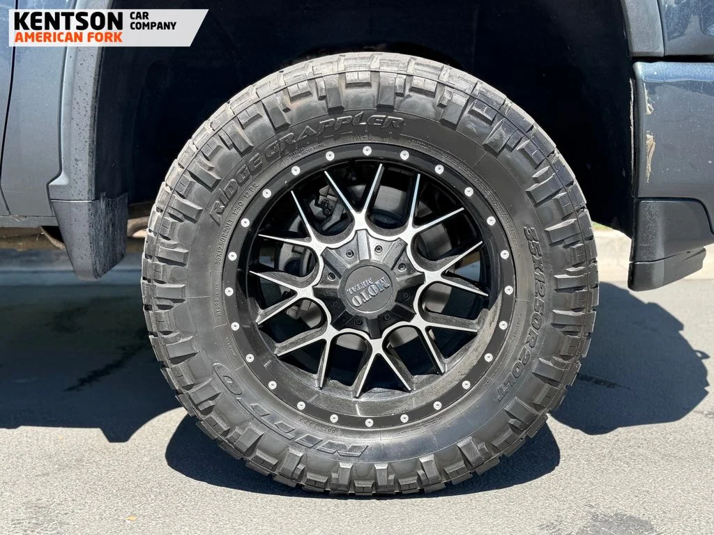 Used 2020 Gray Chevrolet High Country image 12