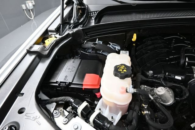 Used 2024 White Jeep Laredo X image 31