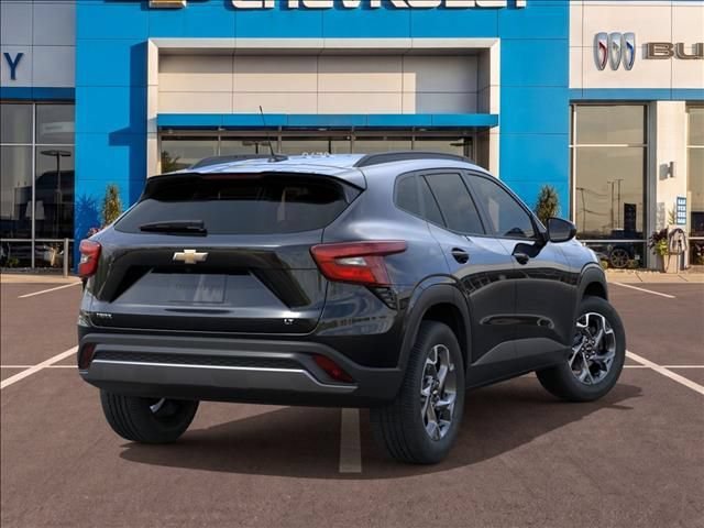 2026 Chevrolet Trax LT - Photo 4