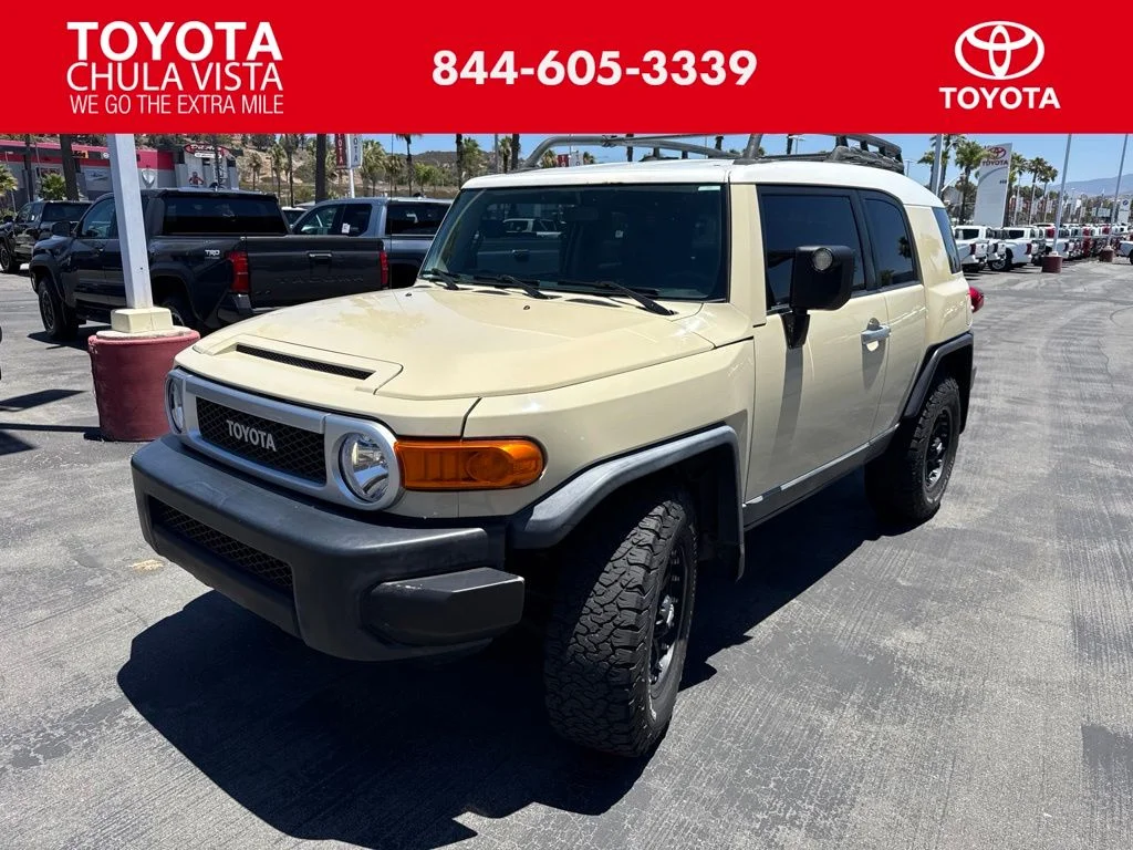 Used 2008 Beige Toyota Base image 1