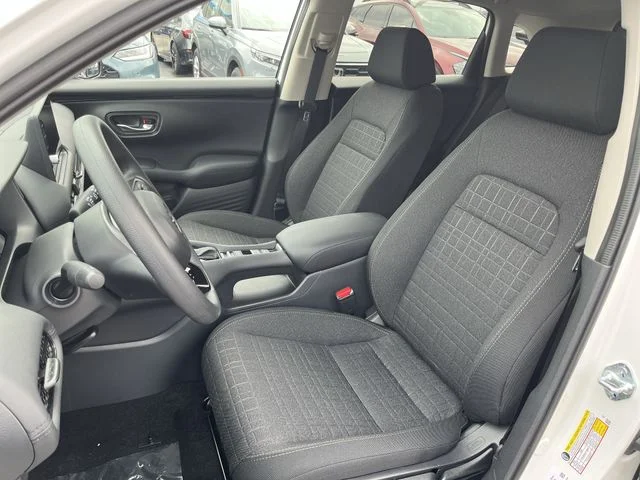 New 2027 Platinum White Pearl Honda LX image 15