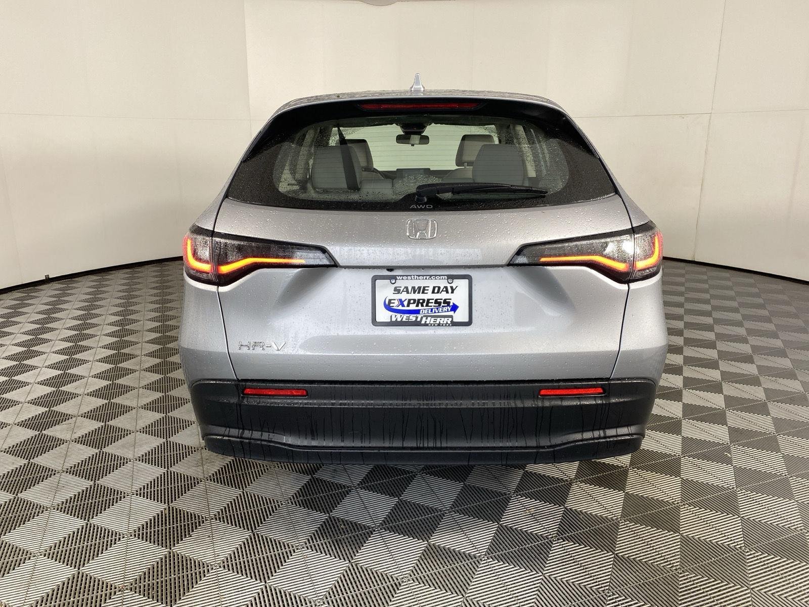 2023 Honda HR-V LX - Photo 6