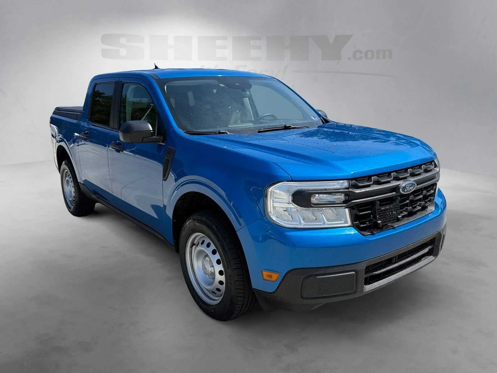 Used 2022 Blue Ford XL image 2