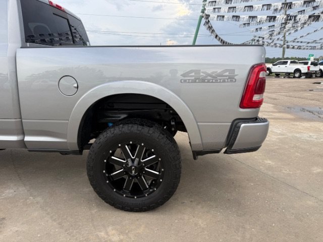 Used 2022 Billet Silver Metallic Clearcoat Ram Laramie image 11