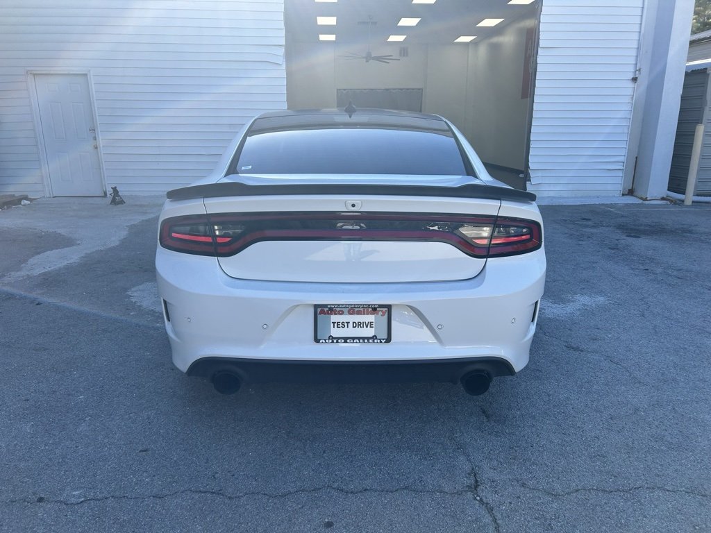 2017 Dodge Charger R/T Scat Pack photo 3
