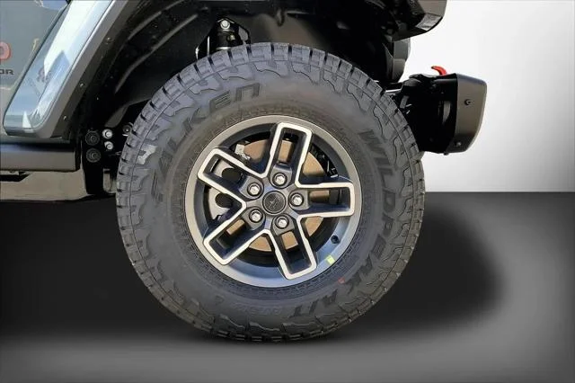 New 2026 Anvil Clear-Coat Exterior Paint Jeep Mojave image 29