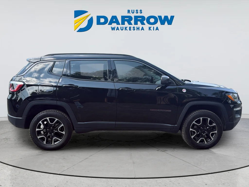 Used 2020 Black Jeep Trailhawk image 6