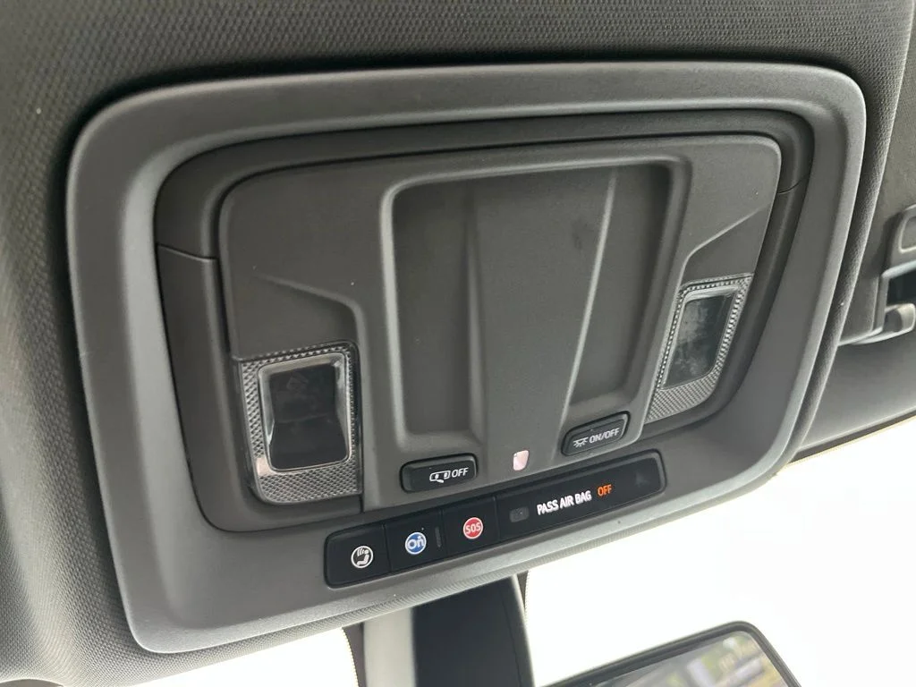 Used 2020 Blue Metallic Chevrolet LT image 15
