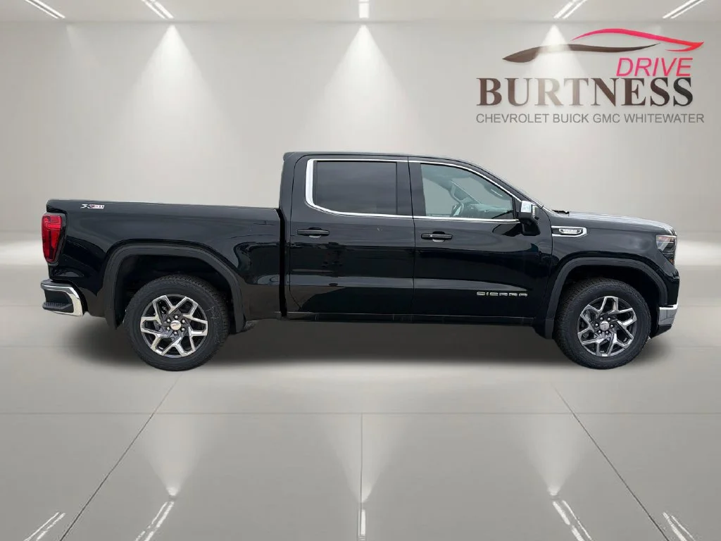 2026 GMC Sierra 1500 SLE - Photo 9