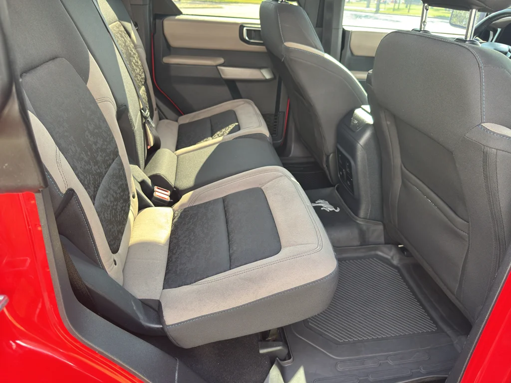 Used 2023 Race Red Ford Wildtrak image 15
