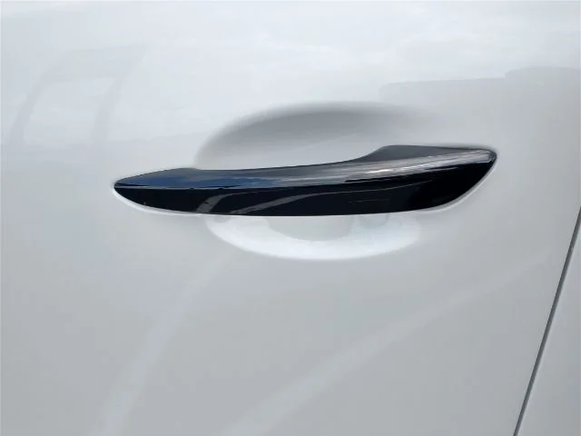 Certified Used 2025 White Mazda Premium image 34