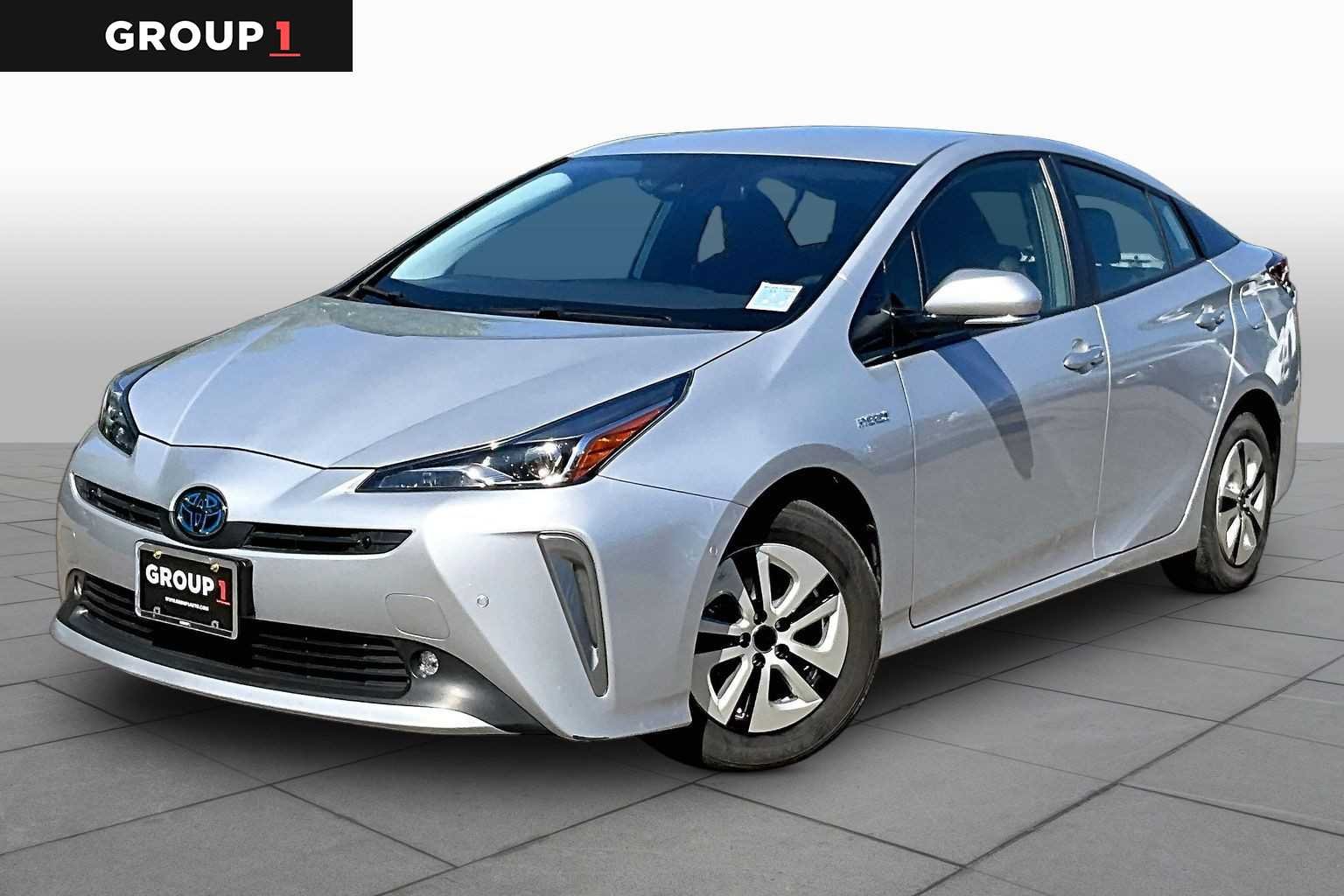 2020 Toyota Prius LE