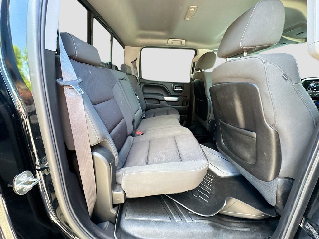Used 2015 BLACK Chevrolet LT image 30