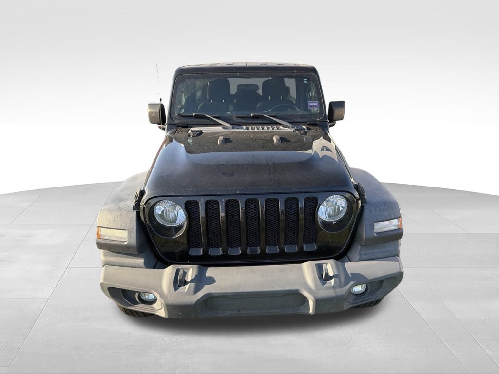 Used 2020 Black Jeep Unlimited Sport S image 3