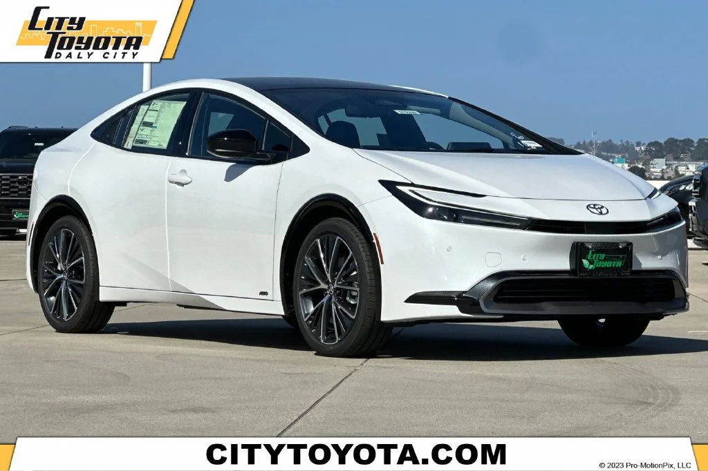 2027 Toyota Prius  Limited AWD