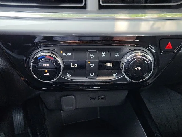 New 2026 Mosaic Black Metallic Chevrolet LT image 26