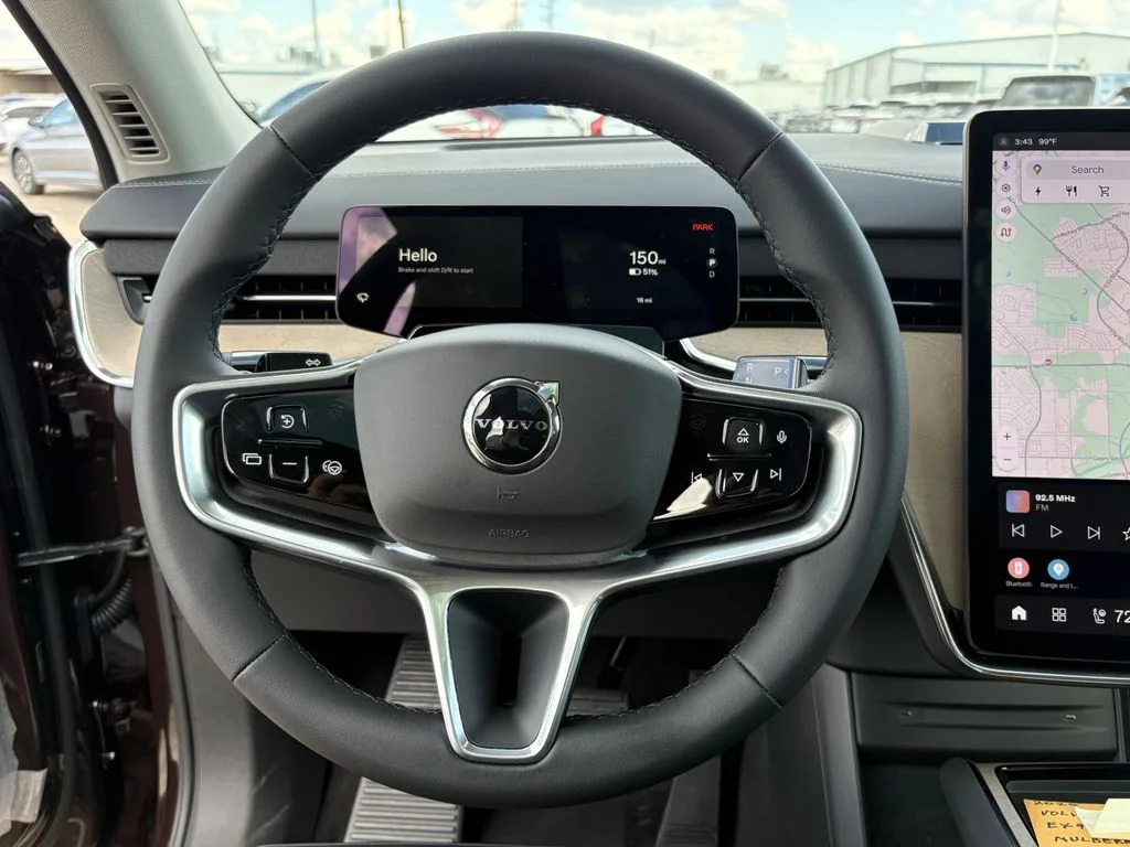New 2025 Mulberry Red Volvo Plus image 15