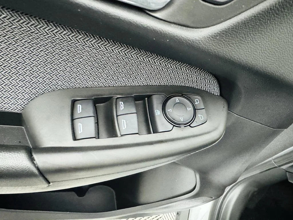 Used 2026 Summit White Chevrolet LS image 8
