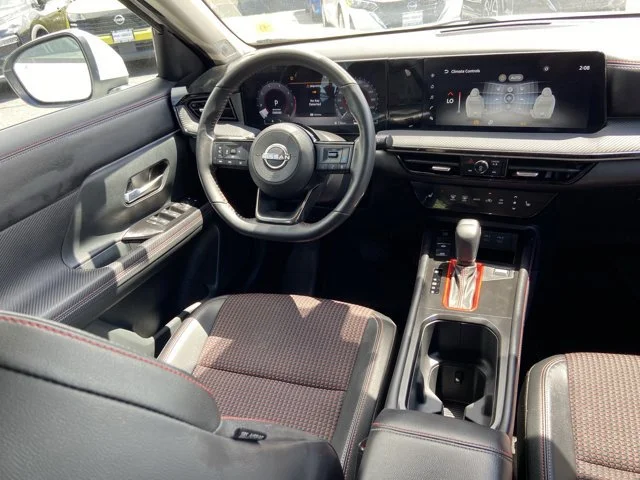 2025 Nissan Kicks SR AWD - Photo 14