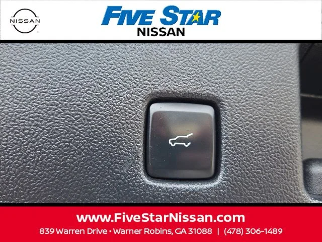 Used 2021 Gray Ford SEL image 13