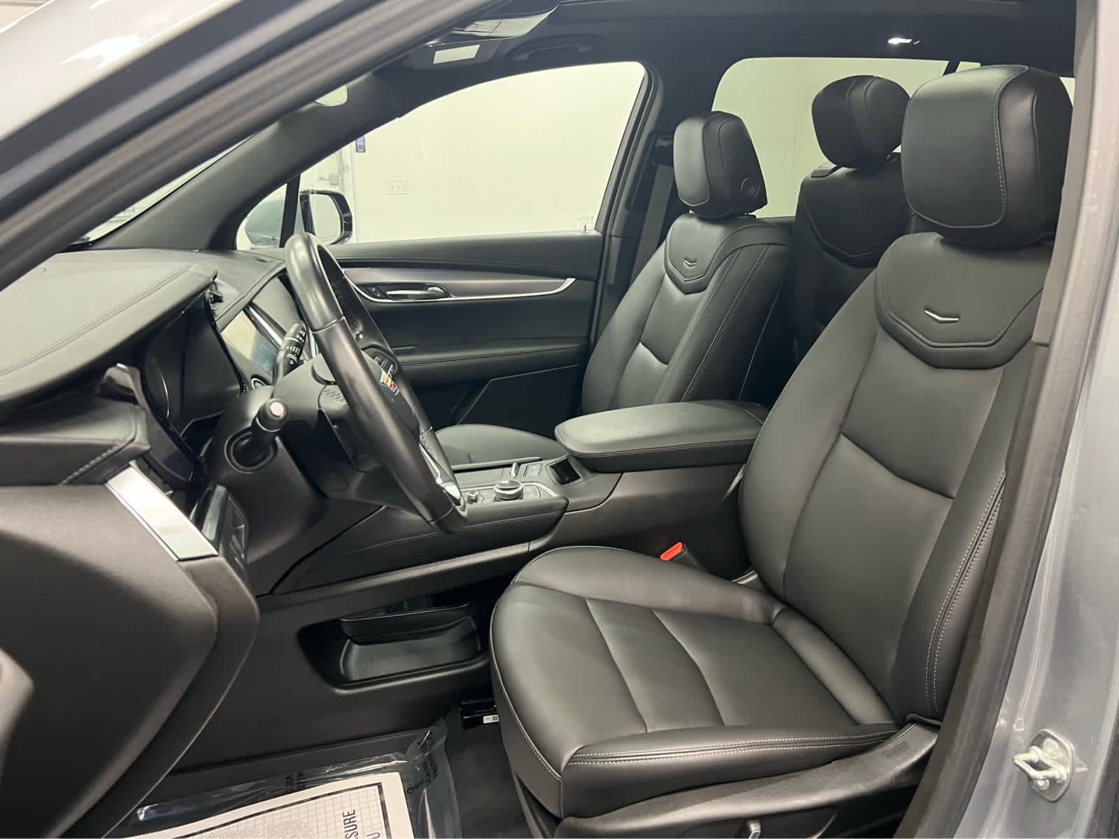 Used 2024 Argent Silver Metallic Cadillac AWD Luxury image 8