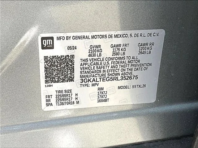 Certified Used 2024 Sterling Metallic GMC SLE image 20