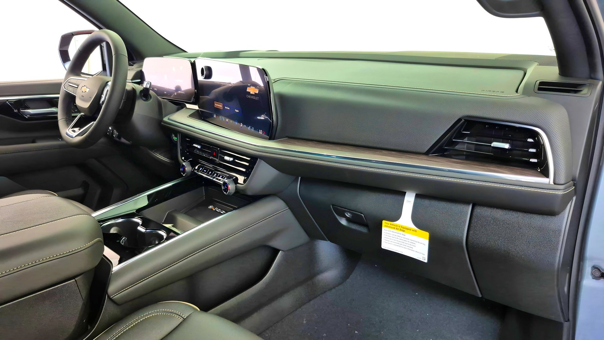 2026 Chevrolet Suburban Premier - Photo 27
