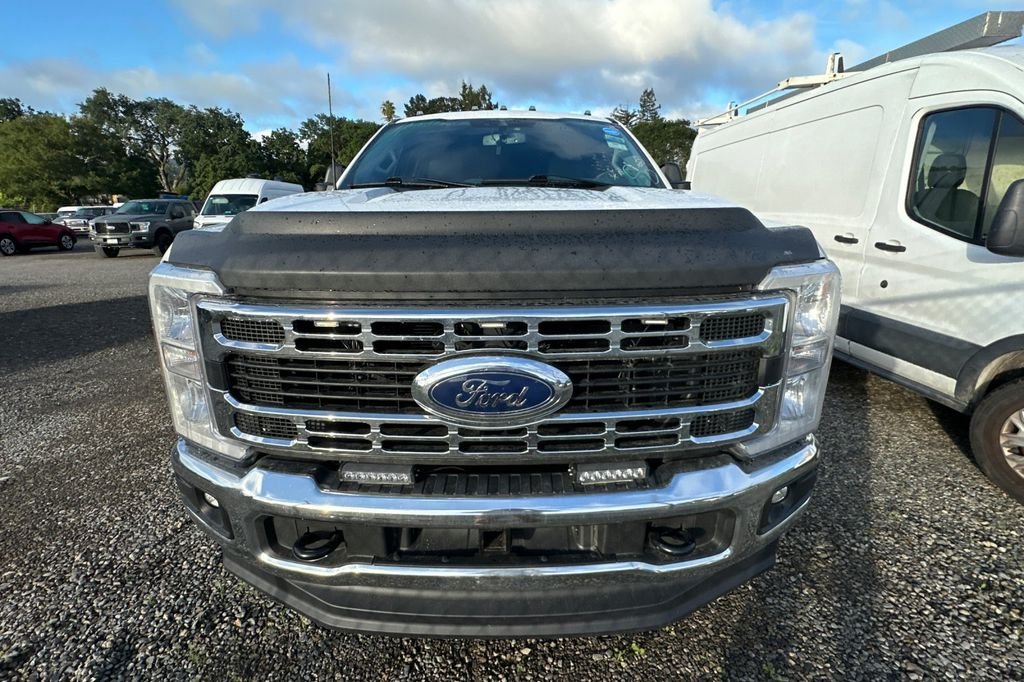 2023 Ford F-250SD XLT photo 3