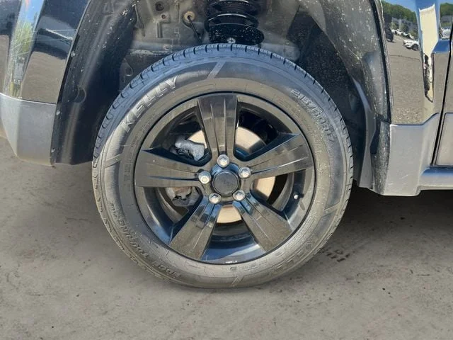 Used 2015 Black Jeep Altitude image 14