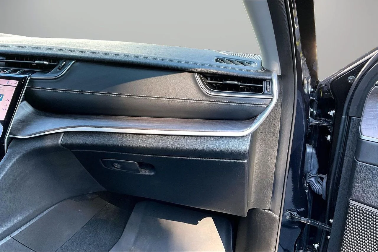 Certified Used 2023 Black Jeep Limited image 21